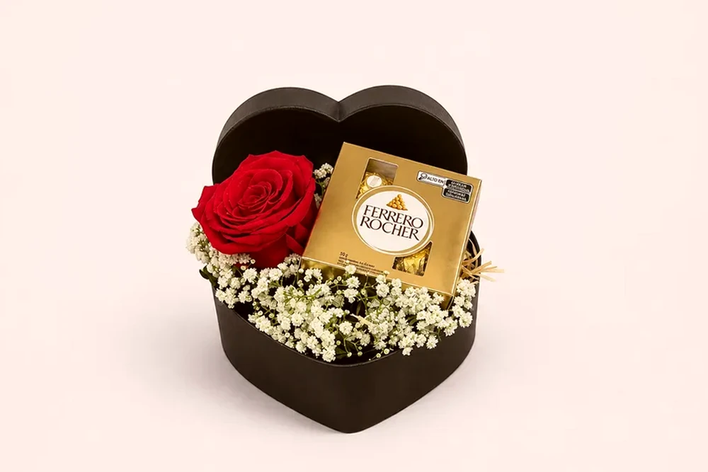 Box Coração com Rosa Vermelha e Ferrero Rocher, imagem ilustrativa